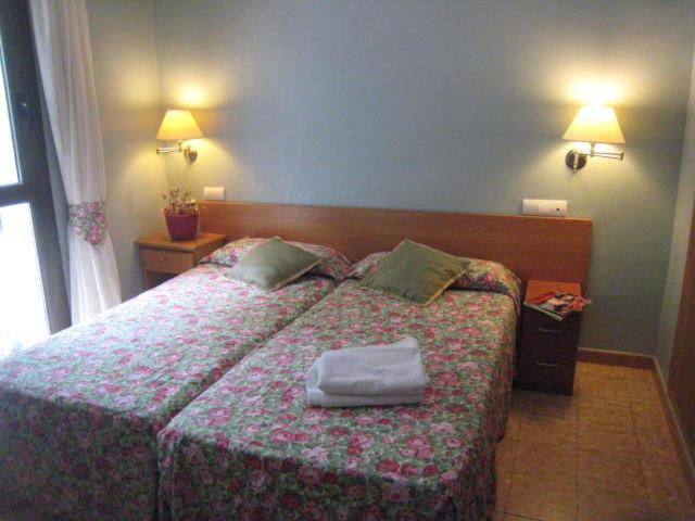 Hostal Rural Can Enric Sant Sadurni d'Osormort Esterno foto
